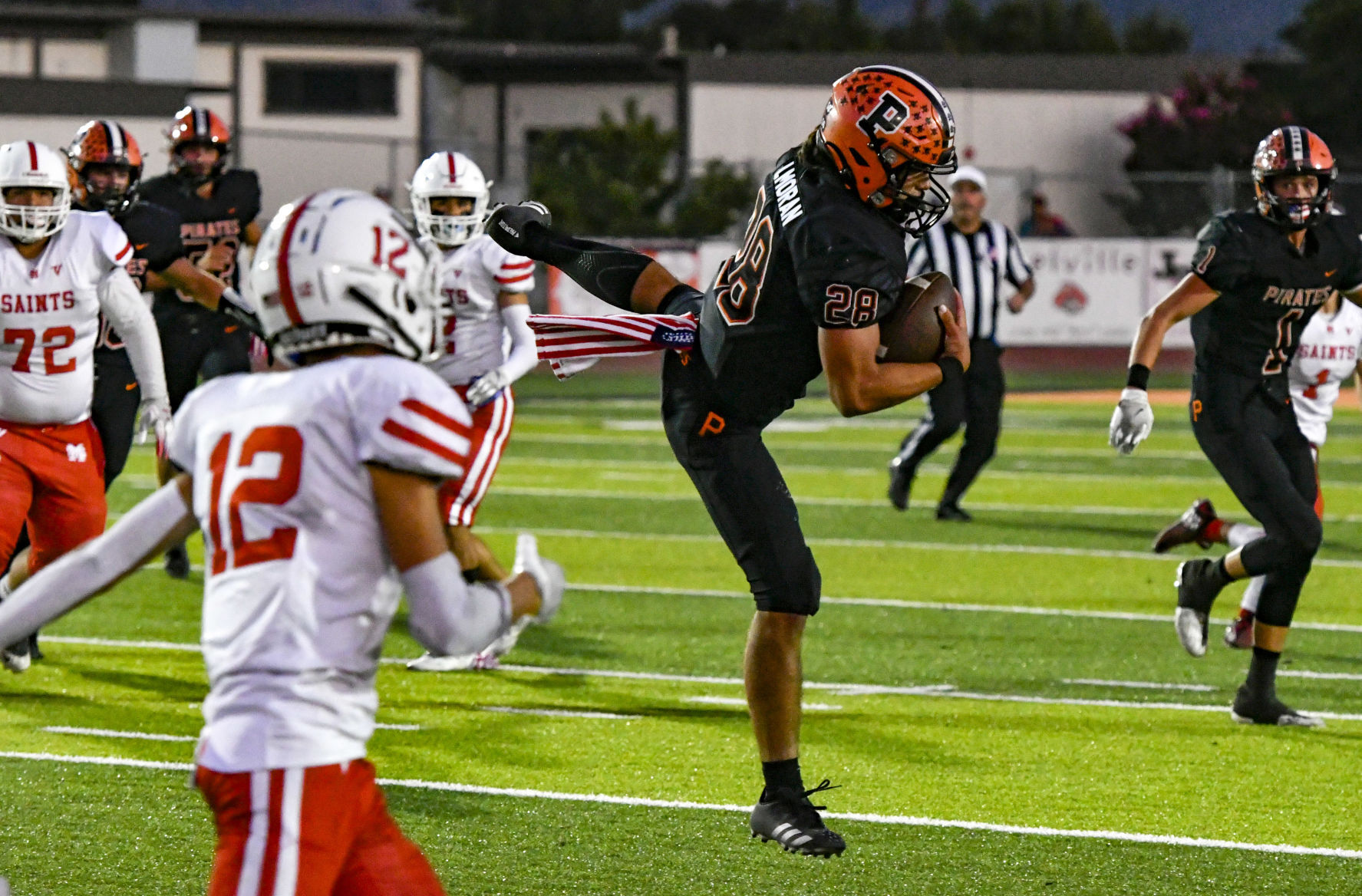 091021 SM SY football 16.JPG